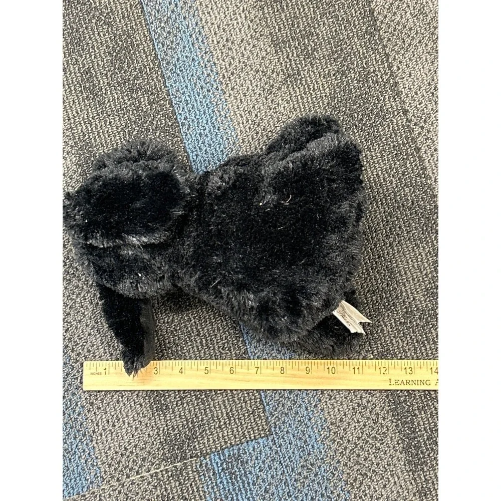 Chrisha Playful Plush 11
